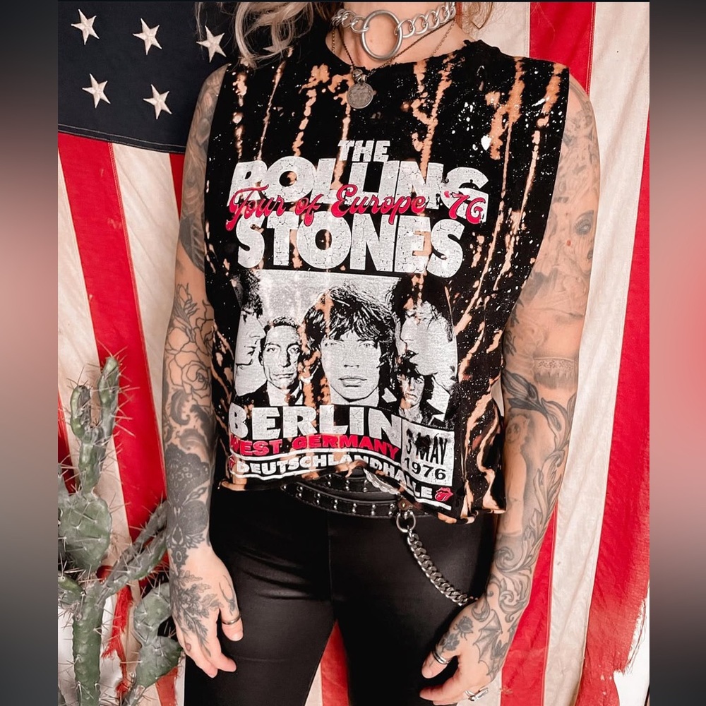 Stones tank by TrashxHaus